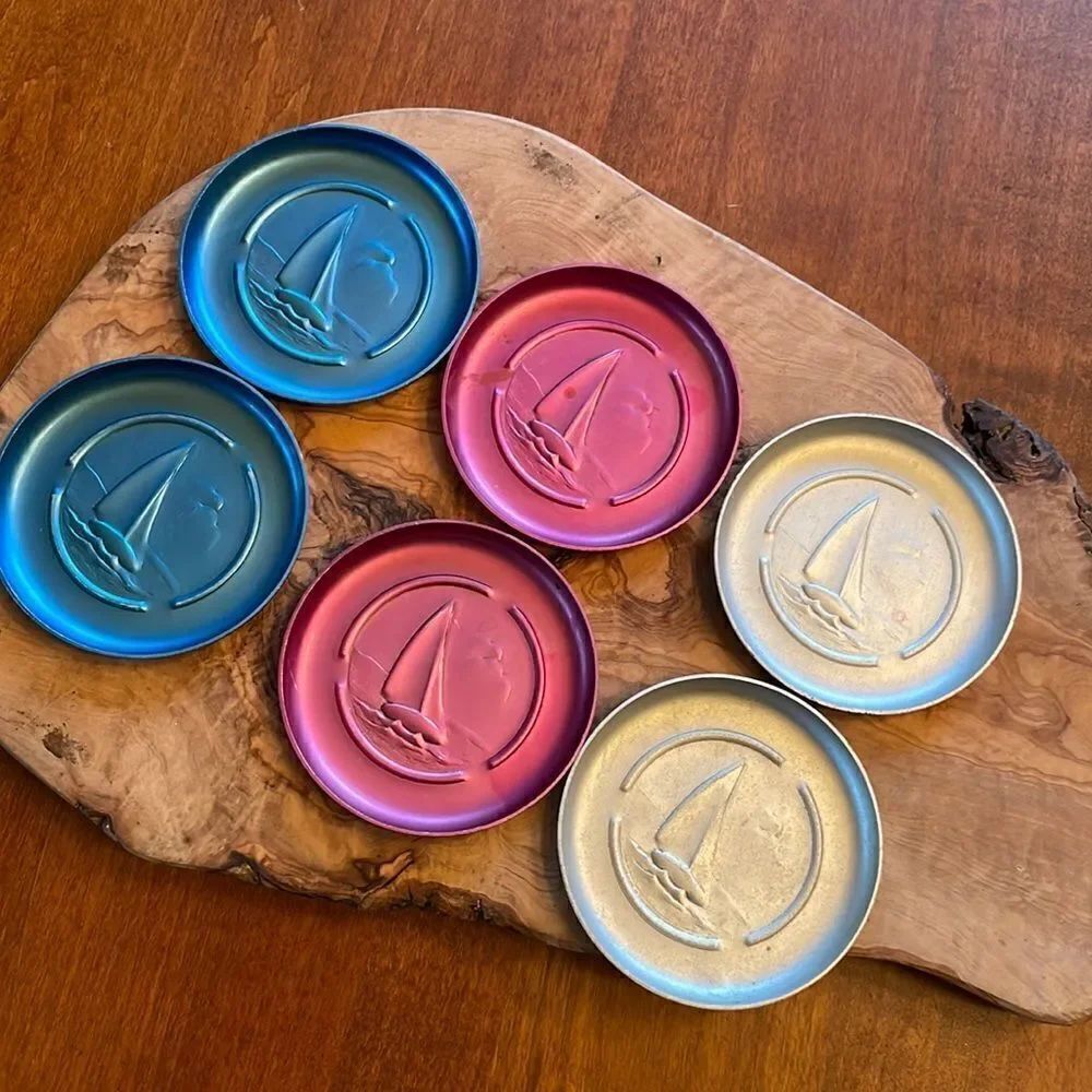 Aluminum Embossed Sail Boat Coasters